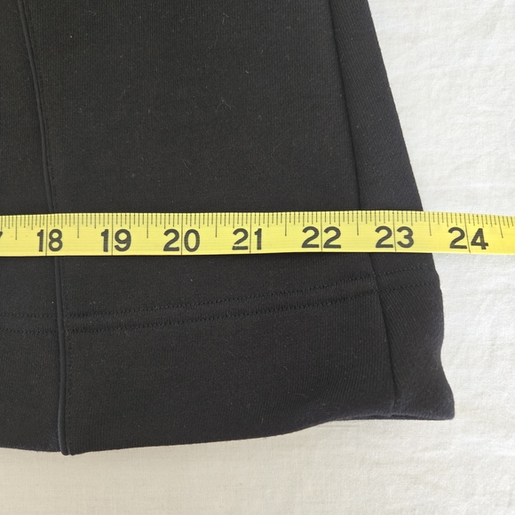 Athleta Black Textured Garment - Picture 13 of 13